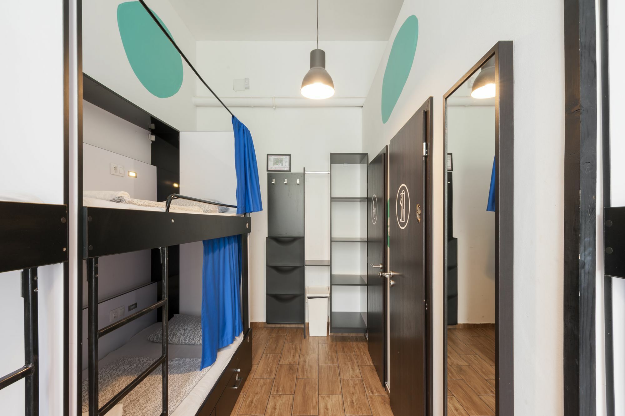 בודפשט Adagio Hostel 1.0 Oktogon מראה חיצוני תמונה